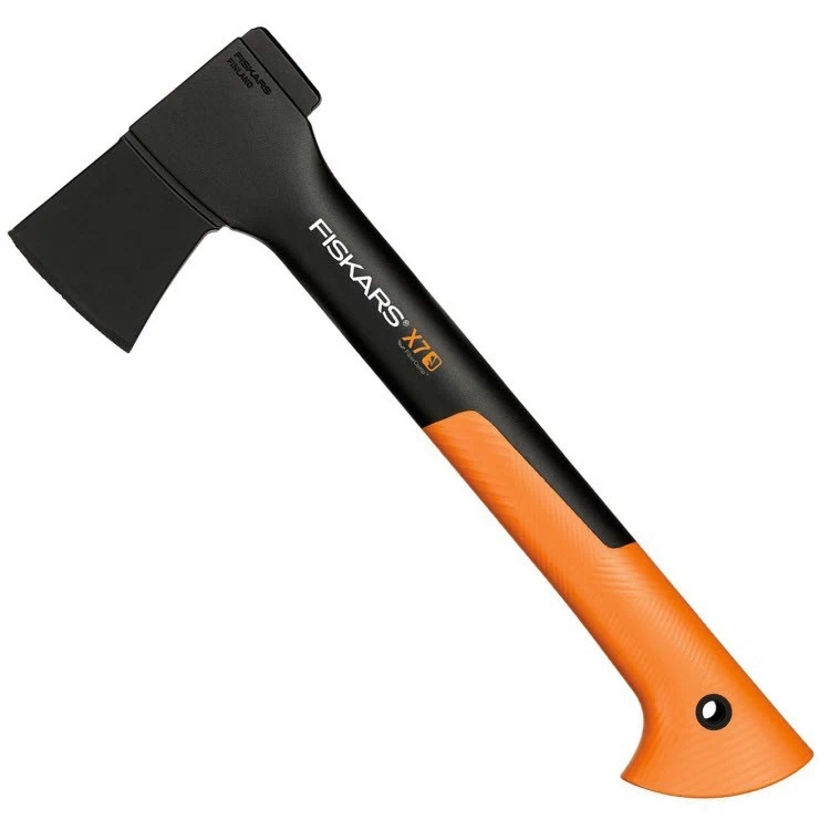 

Топор универсальный Fiskars х7 XS 121423 полиамидная рукоять 600 г