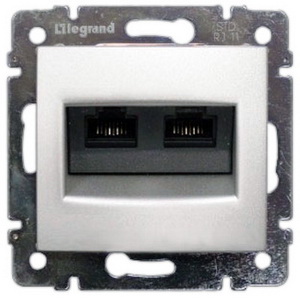 

Розетка двойная LeGrand Valena 770280 RJ45 кат. 6 UTP+RJ11 без захватов алюминий